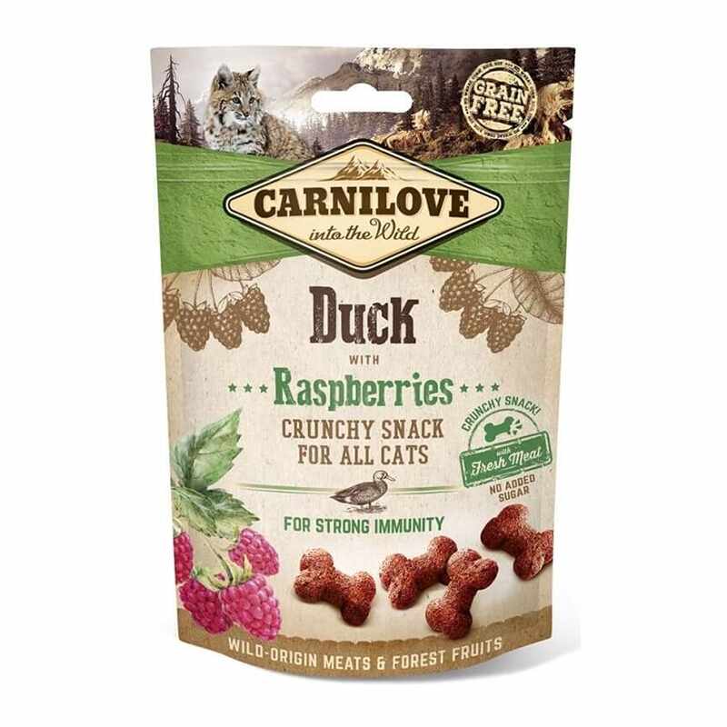 Carnilove Cat Crunchy Snack Duck with Raspberries, 50 g
