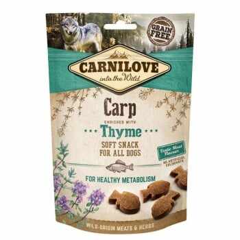 CARNILOVE Semi Moist Snack, Crap cu Cimbru, recompense funcționale fără cereale câini, suport metabolic, 200g